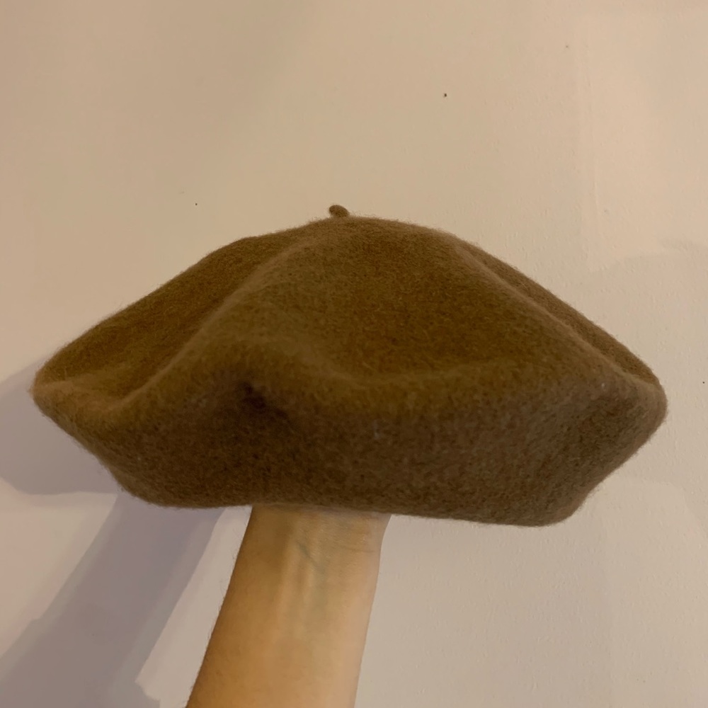 100% wool beret